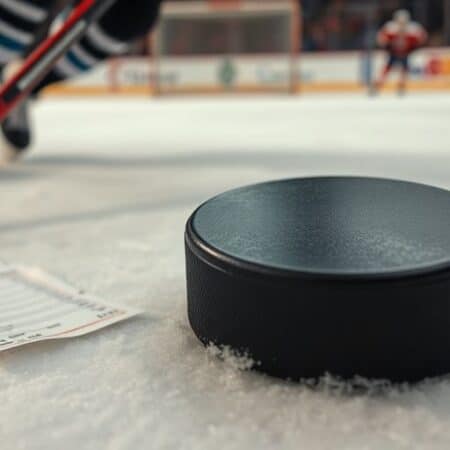Mastering Hockey Betting: Strategies to Maximize Your Winnings in 2025